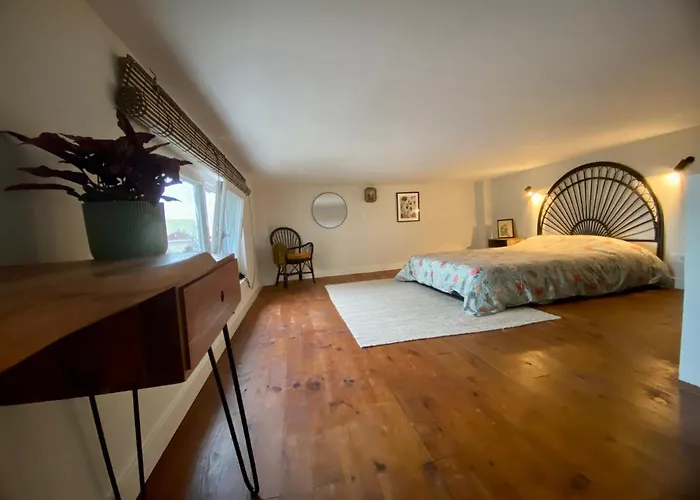 Apartamento Con Jardin Y Vistas En El Centro De Santander