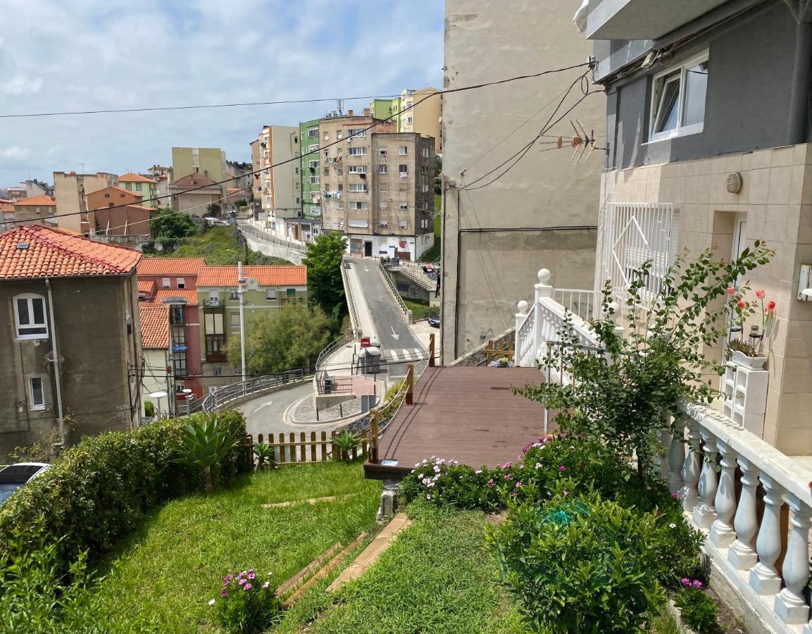 Con Jardin Y Vistas En El Centro De Appartamento